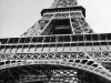 eiffel_tower_black_and_white